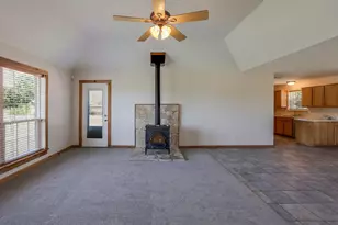 4024 J Rendon Rd, Burleson, TX 76028 - Photo 6