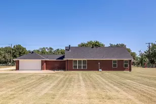 4024 J Rendon Rd, Burleson, TX 76028 - Photo 18