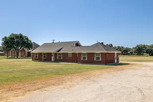 4024 J Rendon Rd, Burleson, TX 76028 - Photo 26