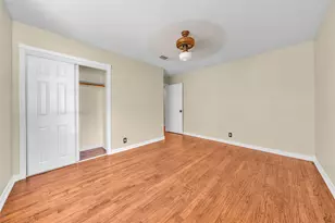1208 Harrison Ln, Hurst, TX 76053 - Photo 22