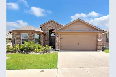 9749 Walnut Cove Drive, Fort Worth, TX 76108 - Photo 1