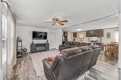 160 Buckskin Court, Stephenville, TX 76401 - Photo 4