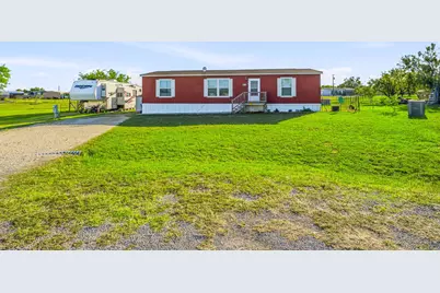 160 Buckskin Court, Stephenville, TX 76401 - Photo 1