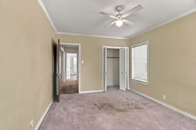 1013 Oak Street, Grand Prairie, TX 75050 - Photo 22