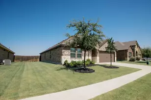 4174 Beamer Dr, Forney, TX 75126 - Photo 2