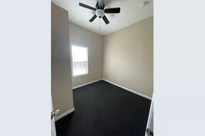 609 McKenzie Avenue, Hillsboro, TX 76645 - Photo 10