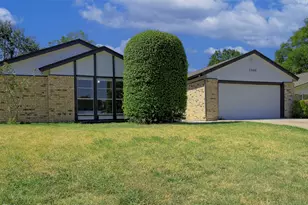2008 Sexton Dr, Arlington, TX 76015 - Photo 2