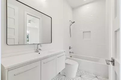 900 Haines Avenue, Dallas, TX 75208 - Photo 10