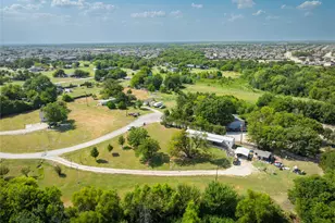 2542 Greenfield, Princeton, TX 75407 - Photo 14