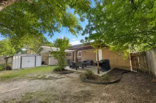 1109 Benbrook Terrace, Benbrook, TX 76126 - Photo 12