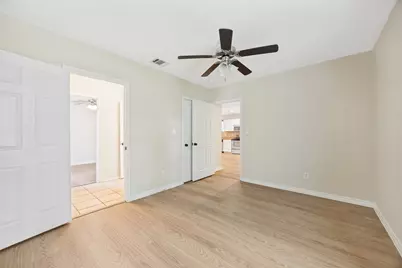 213 N Holly Avenue, Sherman, TX 75092 - Photo 10