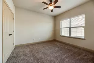929 Lake Meadow Ln, Little Elm, TX 75068 - Photo 32