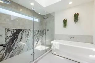 17133 Earthwind Dr, Dallas, TX 75248 - Photo 24