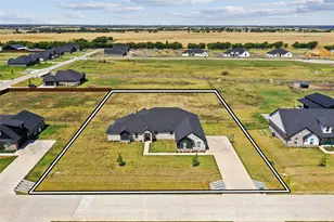 8608 Kassandra Dr, Sanger, TX 76266 - Photo 2