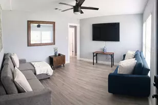 228 Harrison Ln, Hurst, TX 76053 - Photo 2