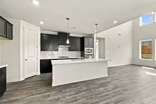 936 Alberta Spruce Rd, Fort Worth, TX 76247 - Photo 16