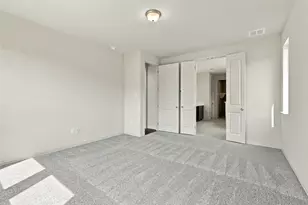 936 Alberta Spruce Rd, Fort Worth, TX 76247 - Photo 4