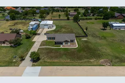 10282 Gentry Drive, Justin, TX 76247 - Photo 26
