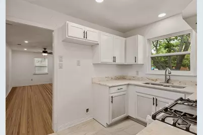 3004 Ballinger Drive, Garland, TX 75041 - Photo 8