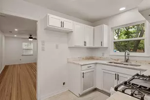 3004 Ballinger Dr, Garland, TX 75041 - Photo 8