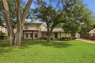3724 Hilltop Rd, Fort Worth, TX 76109 - Photo 2