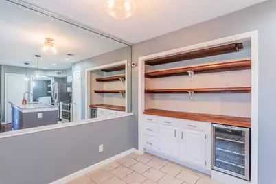 714 E Wall Street #106, Grapevine, TX 76051 - Photo 12