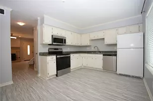 2276 Colony Ct, Dallas, TX 75235 - Photo 12