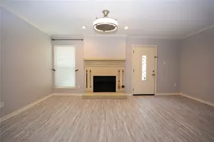 2276 Colony Ct, Dallas, TX 75235 - Photo 4