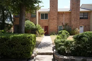 2276 Colony Ct, Dallas, TX 75235 - Photo 1