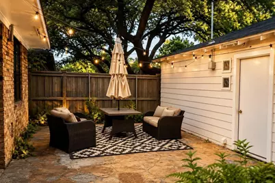 6755 E Mockingbird Lane, Dallas, TX 75214 - Photo 6