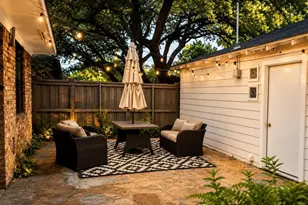 6755 E Mockingbird Ln, Dallas, TX 75214 - Photo 6