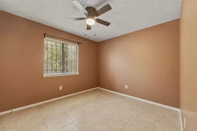 8449 Canvasback Lane, Dallas, TX 75249 - Photo 20