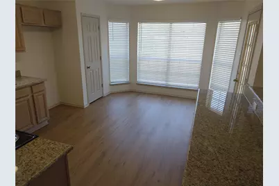 6004 Harwood Crossing Drive, Arlington, TX 76018 - Photo 4