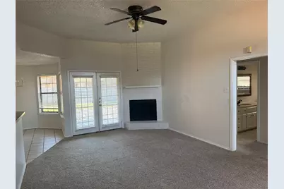 2 Chapel Hill Court, Mansfield, TX 76063 - Photo 2