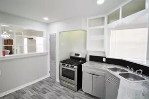 3427 Kinmore St, Dallas, TX 75223 - Photo 8