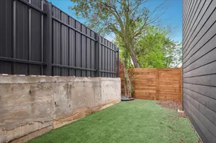 4534 Lake Ave, Dallas, TX 75219 - Photo 36