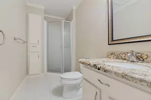 9400 Doliver Dr, Houston, TX 77063 - Photo 32