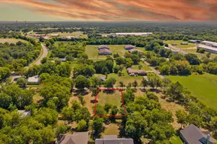 405 3rd St, Commerce, TX 75428 - Photo 1