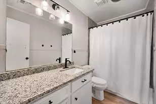 2604 Fairmont Cir, Corsicana, TX 75110 - Photo 22