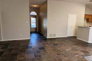 2700 Jennie Wells Dr, Mansfield, TX 76063 - Photo 4