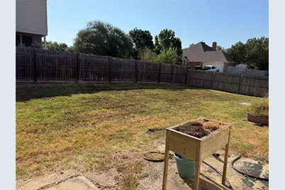 2700 Jennie Wells Drive, Mansfield, TX 76063 - Photo 12
