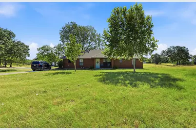 1149 County Road 426, Cleburne, TX 76031 - Photo 2