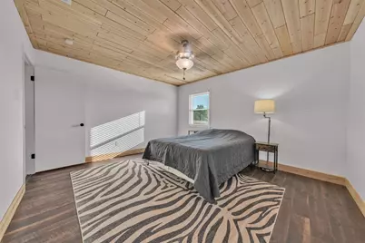 4080 Pleasant Valley Road, Mineral Wells, TX 76067 - Photo 24