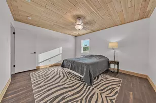 4080 Pleasant Valley Rd, Mineral Wells, TX 76067 - Photo 24