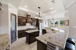 924 Indian Trail, Oak Leaf, TX 75154 - Photo 12