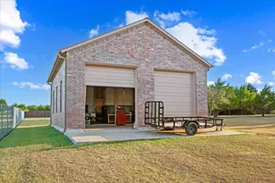 924 Indian Trail, Oak Leaf, TX 75154 - Photo 34