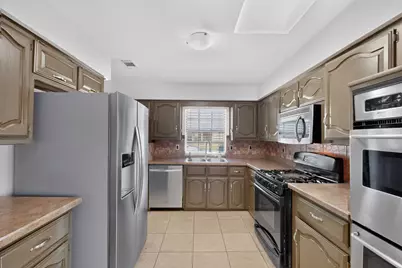 2413 Club Meadow Drive, Garland, TX 75041 - Photo 8