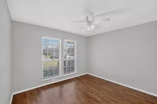 2413 Club Meadow Dr, Garland, TX 75041 - Photo 24