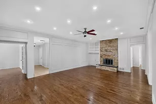 2413 Club Meadow Dr, Garland, TX 75041 - Photo 4