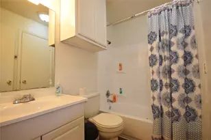 6401 Basswood Dr, Fort Worth, TX 76135 - Photo 6